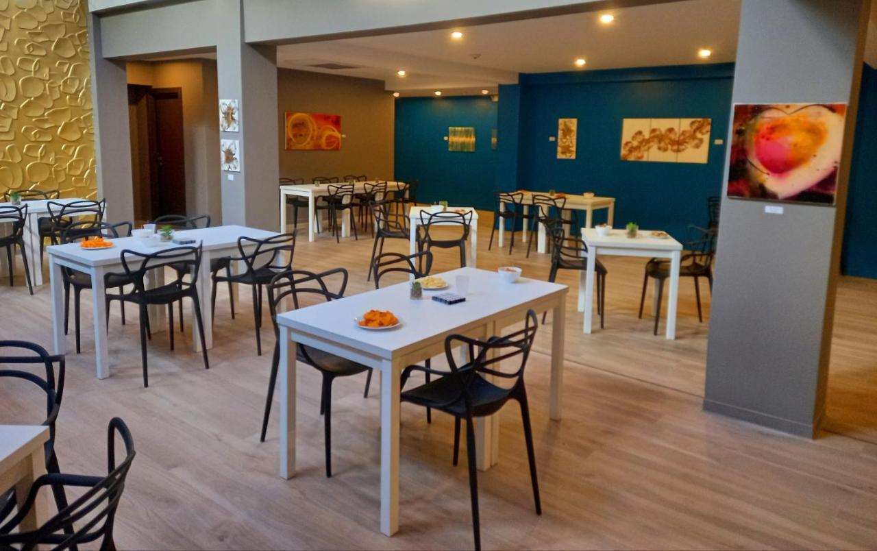 Adonis Cupecoy Hotel Simpson Bay Luaran gambar